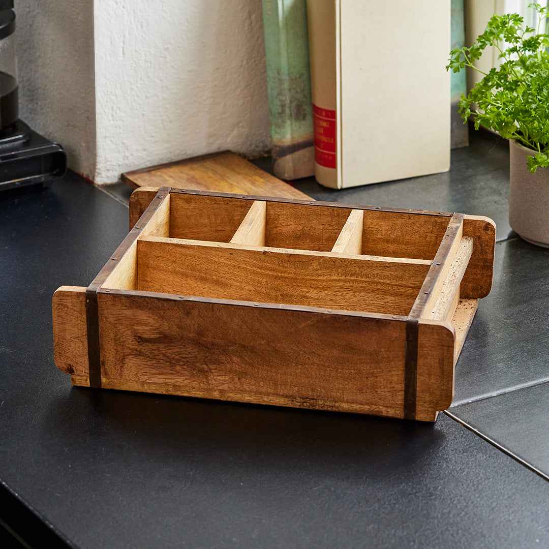 Ziegelform mit 4 Fächern