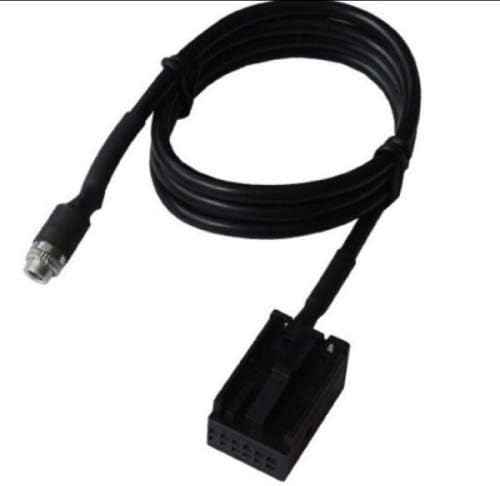 SYSTEM-S Audio Kabel 1,5 m Klinke Buchse zu Opel Autoradio in Schwarz