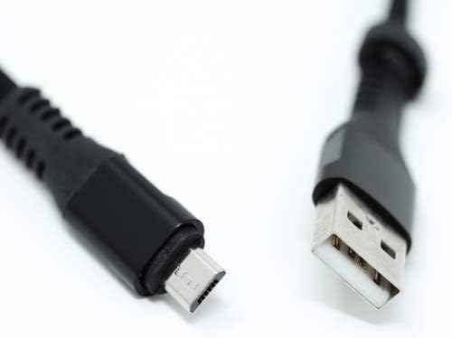 System-S USB A Stecker zu Micro USB Stecker Kabel Flachkabel 32 cm in Schwarz