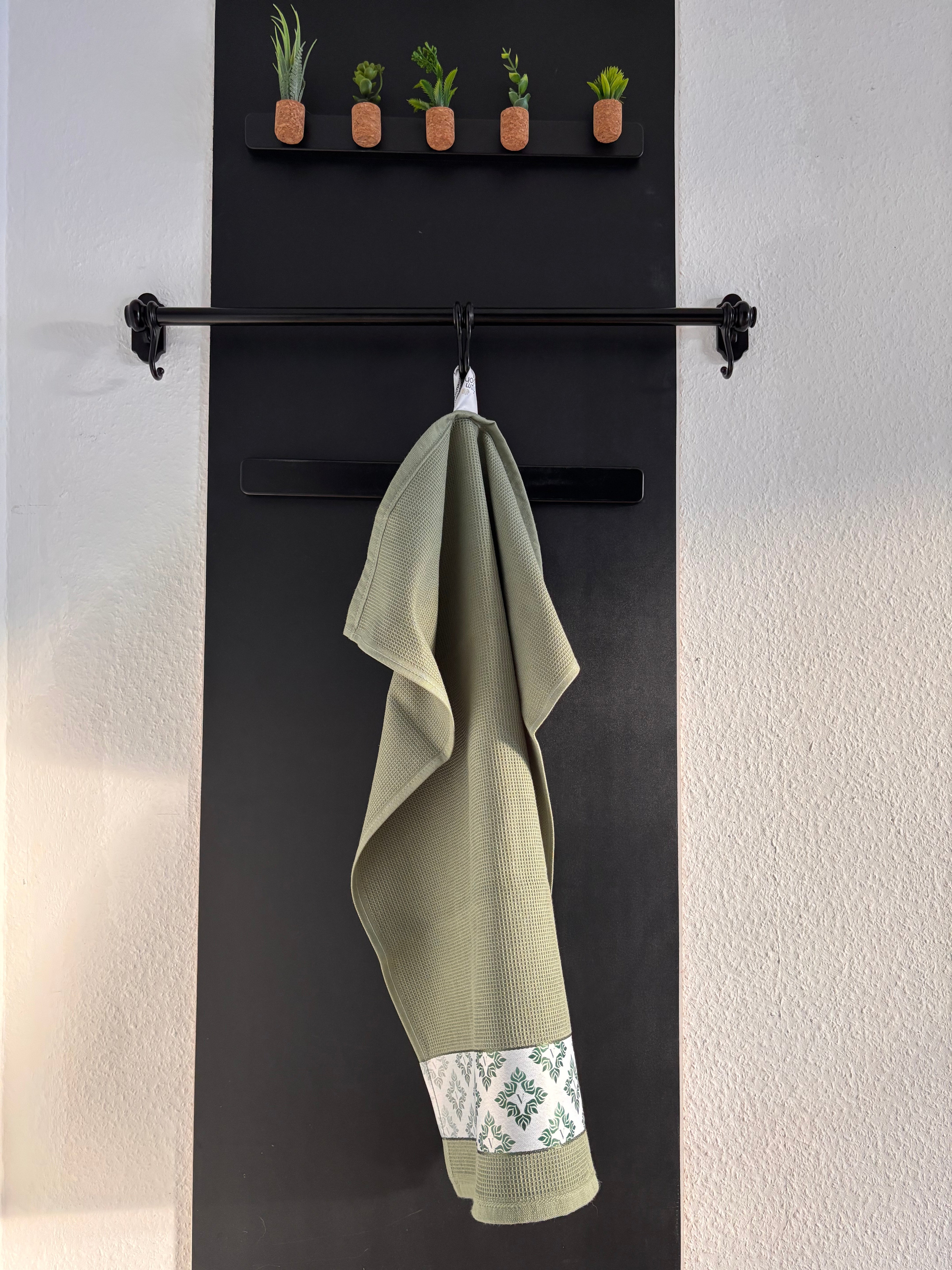 Waffel-Küchentuch 100% Baumwolle in Rot, 50x70cm, pflegeleicht und farbenfroh