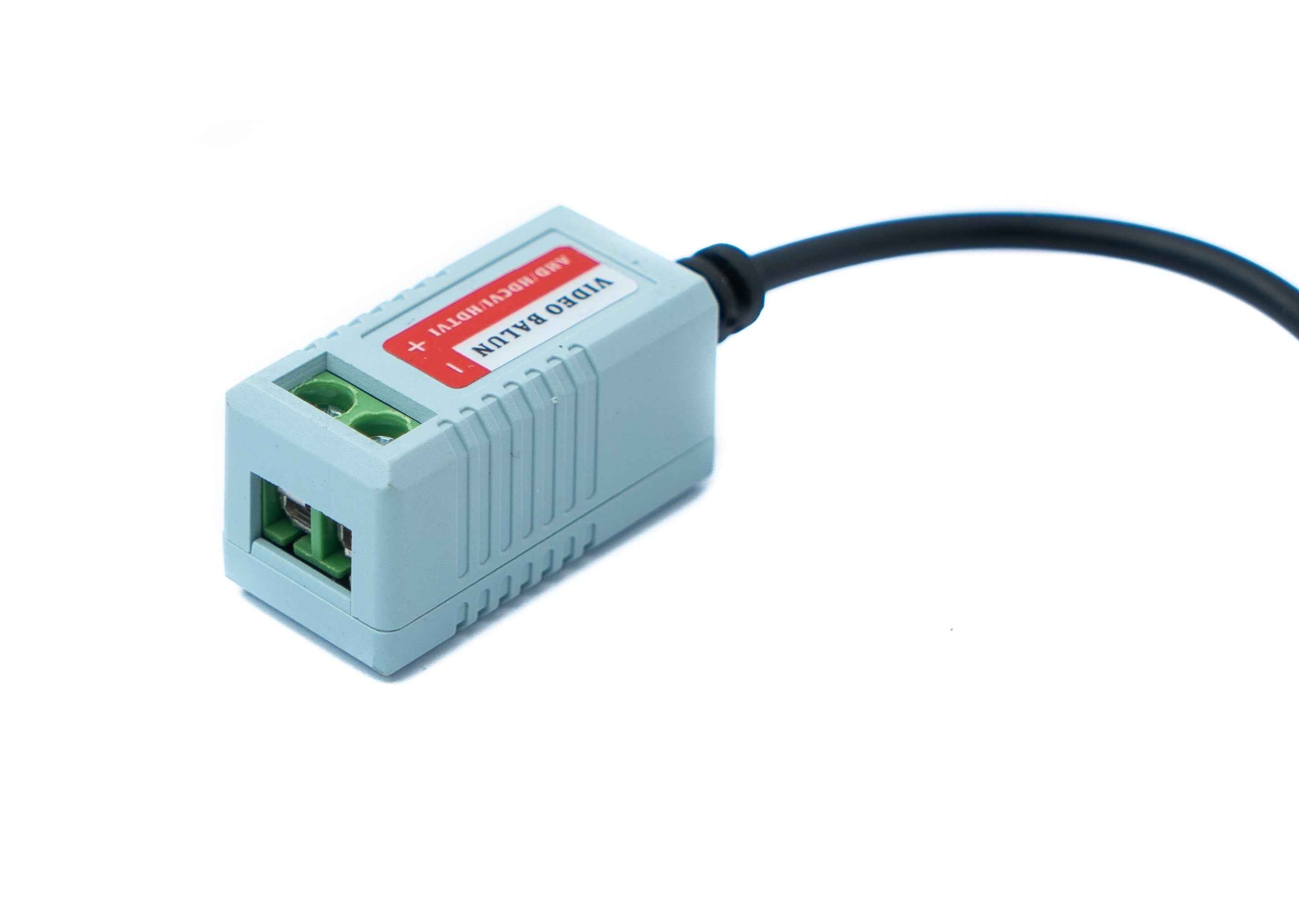 SYSTEM-S 2x UTP Kabel 10 cm Screw Lock zu BNC Stecker für HD Kameras Adapter in Schwarz