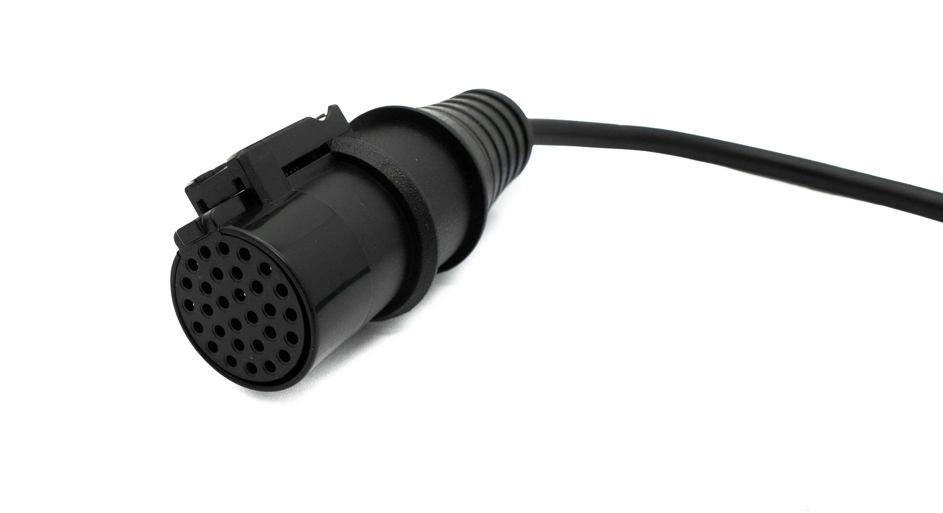 SYSTEM-S OBD Kabel 20 cm OBD 2 Buchse für Iveco 30pin in Schwarz für Auto Diagnose