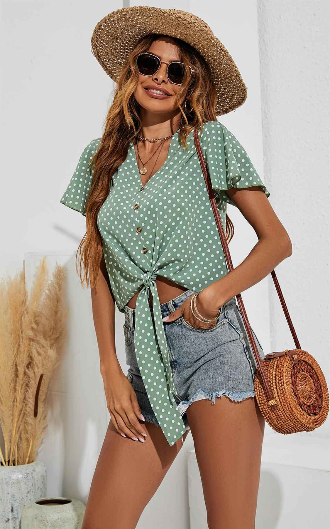 Cute Tie Knot Front Buttoned Crop T Shirt Top In Green & White Dot Print