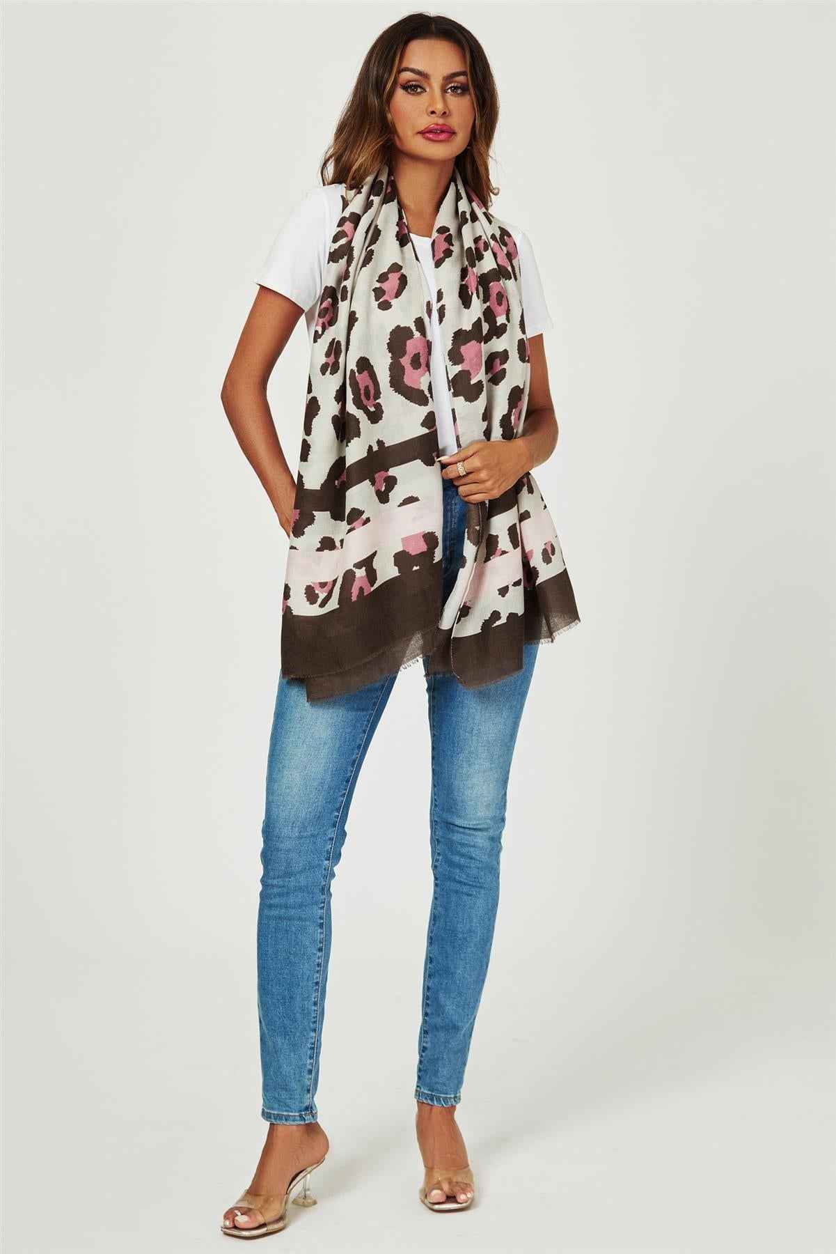 Leopard & Strip Print Fringed edges Scarf In Pink & Black