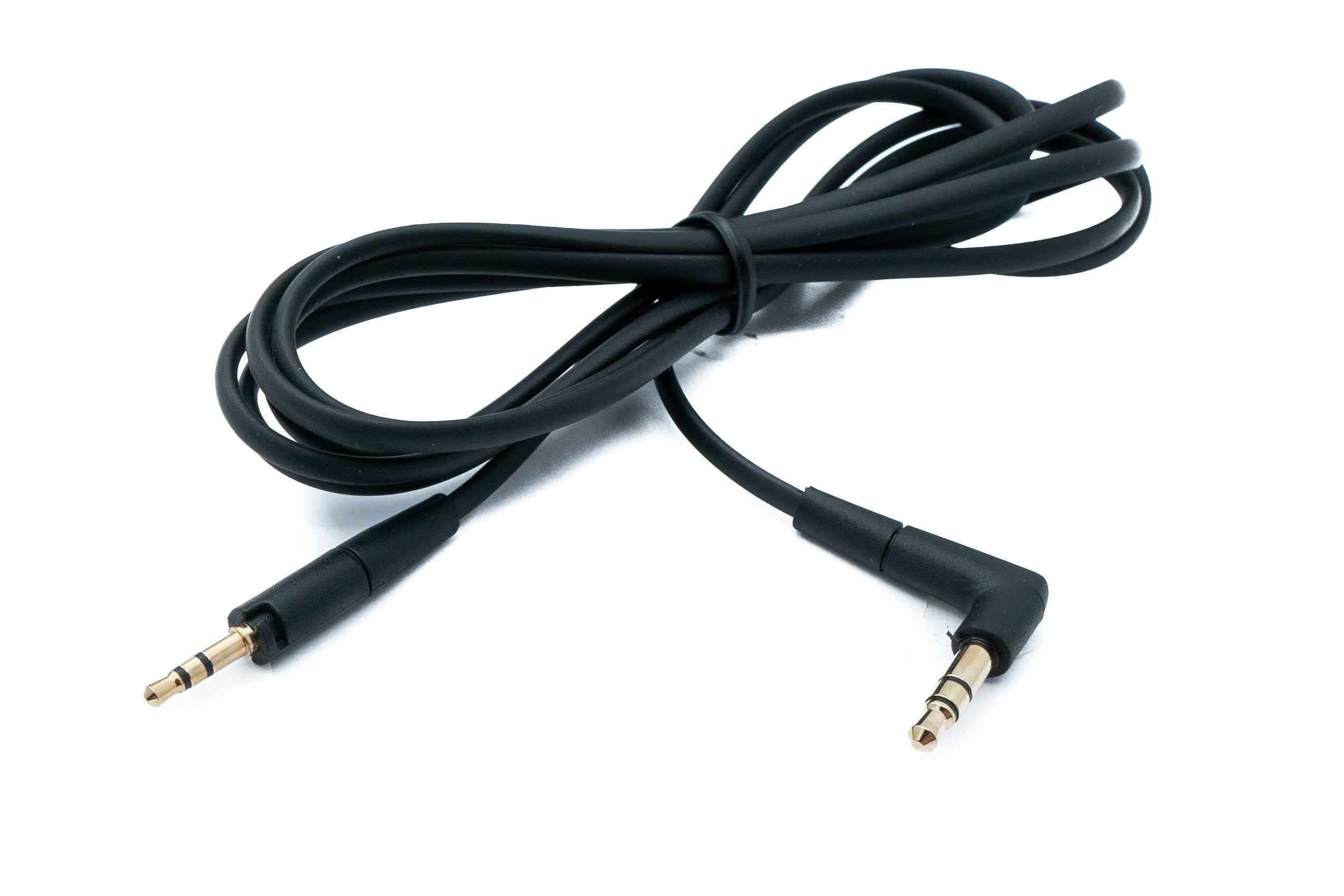 SYSTEM-S Audio Klinke Kabel 150 cm 3,5 mm TRS Stecker zu Stecker Winkel AUX Schwarz