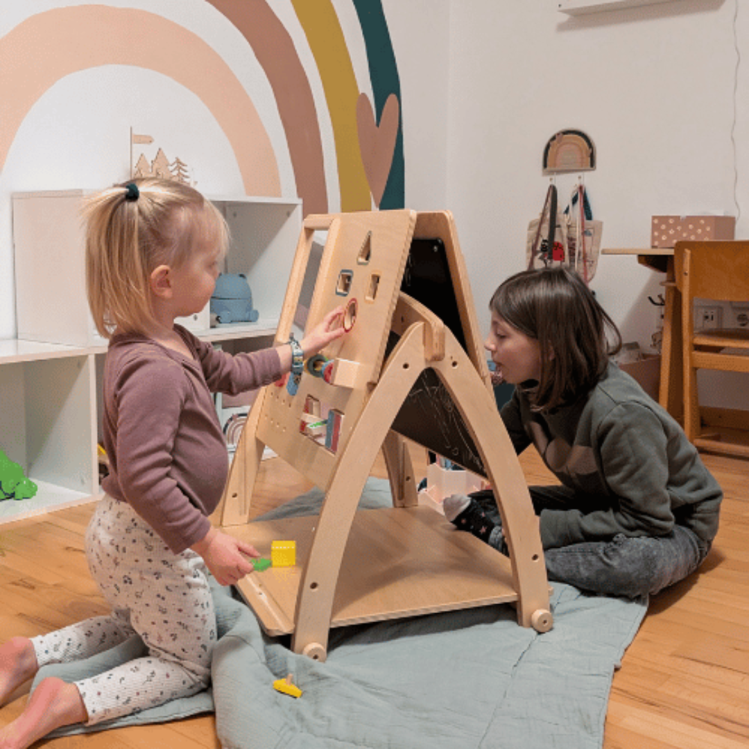 Bunte Motorikplatte, vielseitige Spielmöglichkeiten für Kinder