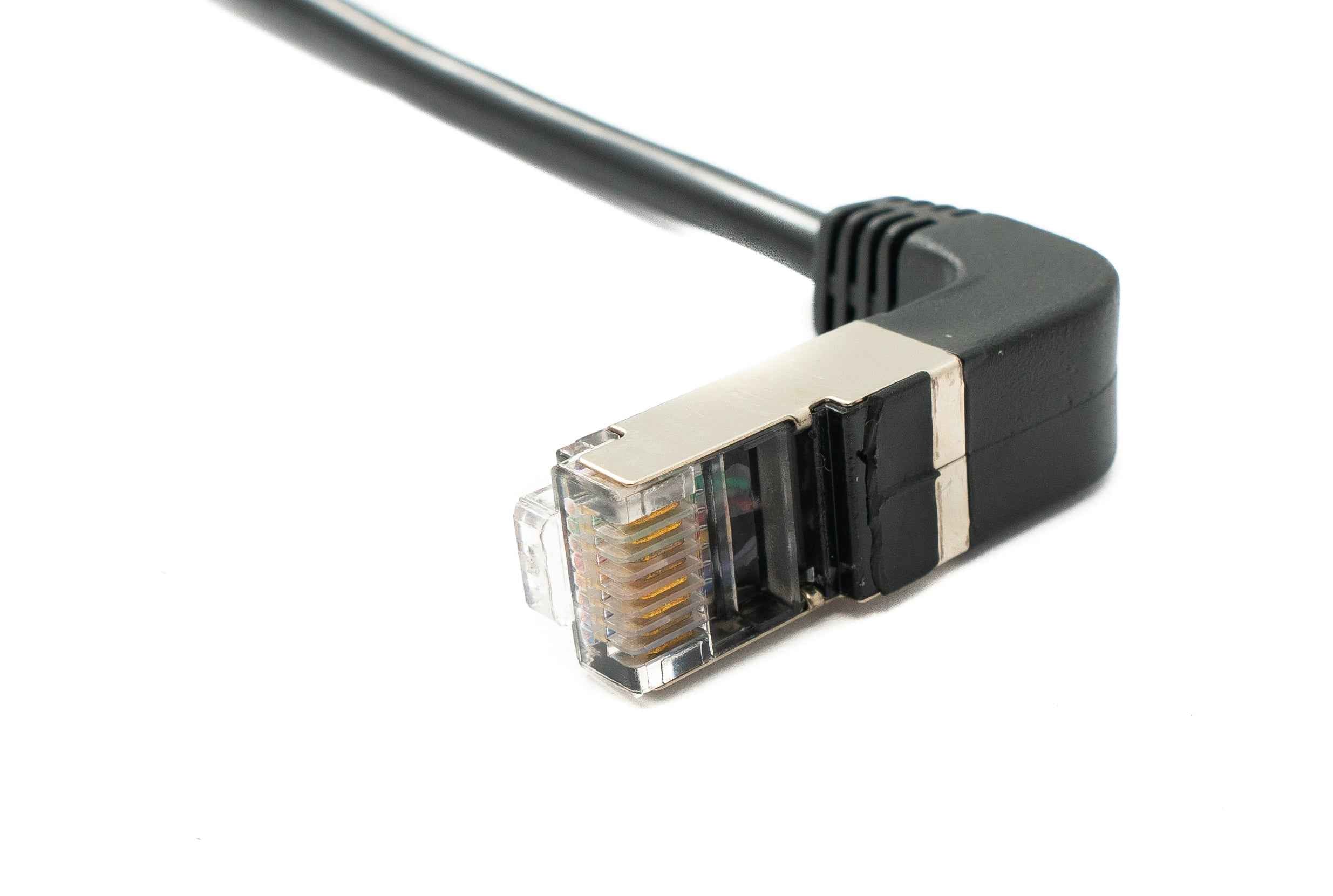 SYSTEM-S LAN Kabel 50 cm 8P8C RJ45 Stecker zu Stecker Winkel in Schwarz