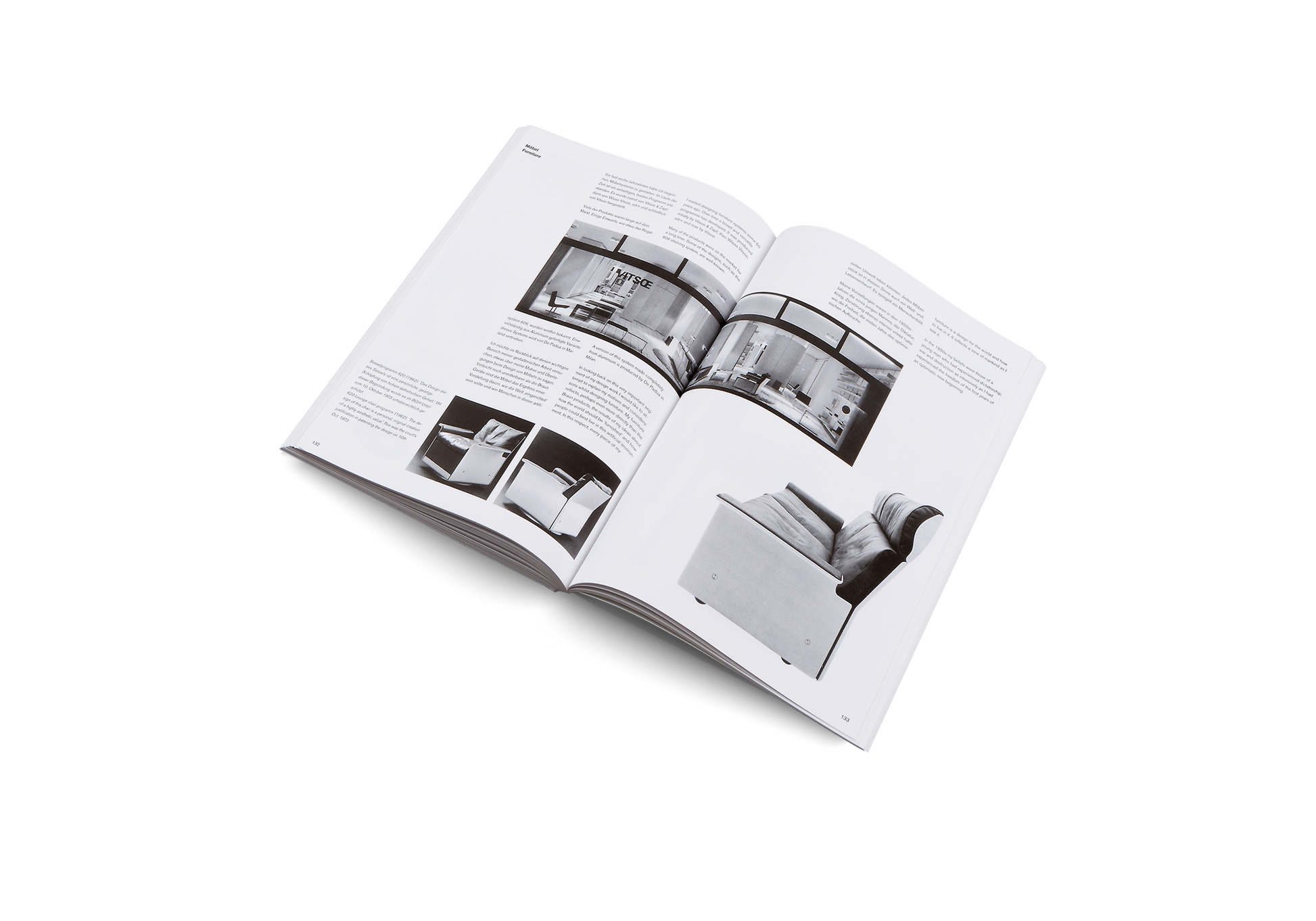 Less but Better Buch in Hand gehalten, kompakte Größe