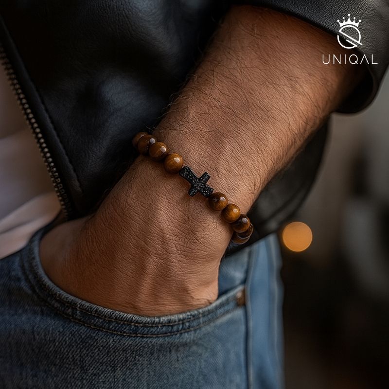 Armband Tigerauge mit schwarzem Zirkonia Kreuz 8mm