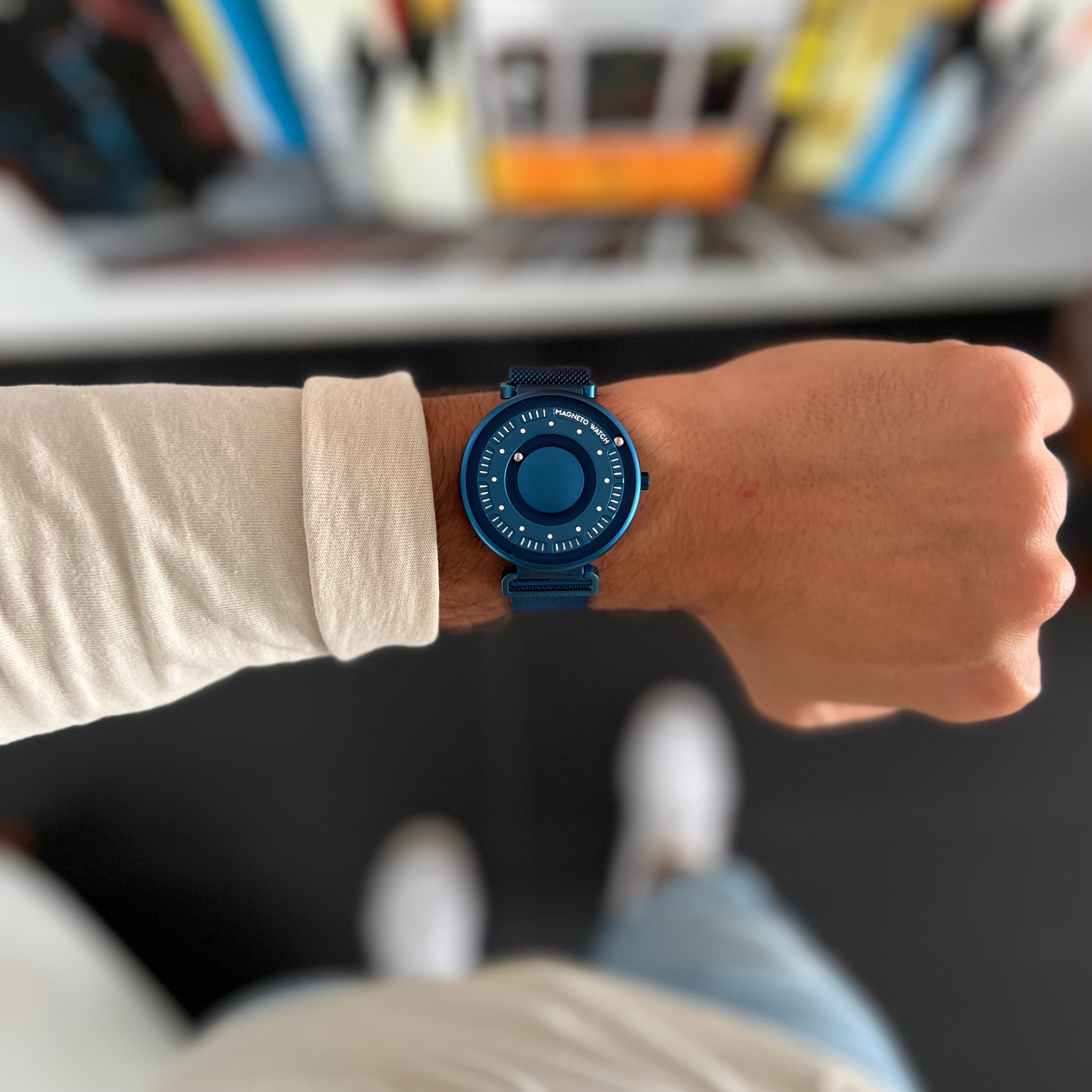 Zeus Primus Blau, hochwertige Outdoor-Ausrüstung, mit Zubehör im Einsatz