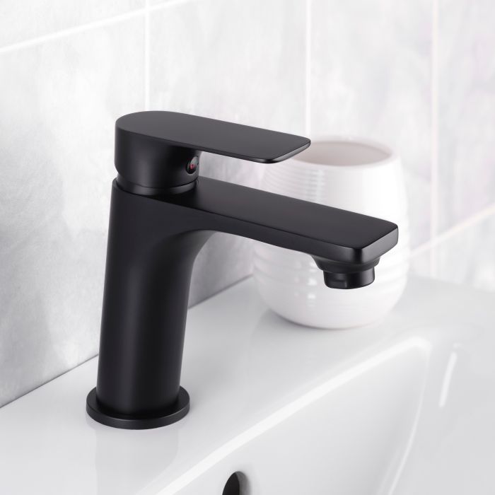 Cornat NOIR ROUND Waschtisch-Einhebelmischer mattschwarz, Detailansicht der Armatur