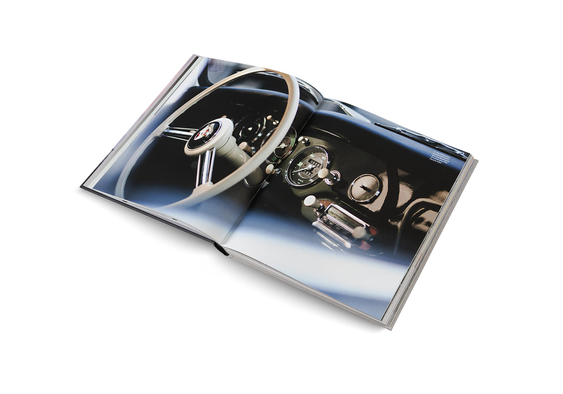 Porsche 911 in Grau mit elegantem Heck und Auspuffanlagen