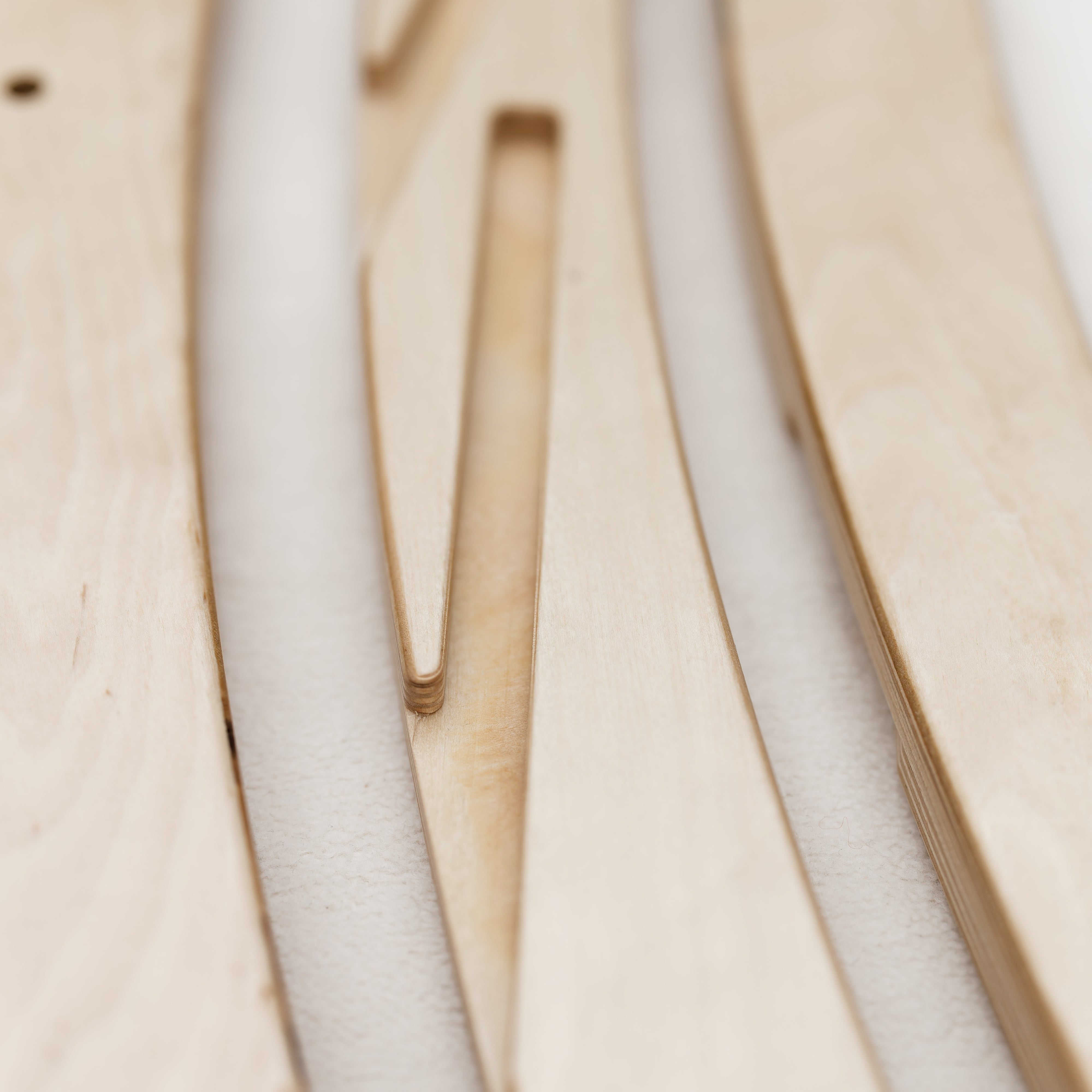 LEuLI Spielbogen in sanften Pastellfarben für Säuglinge