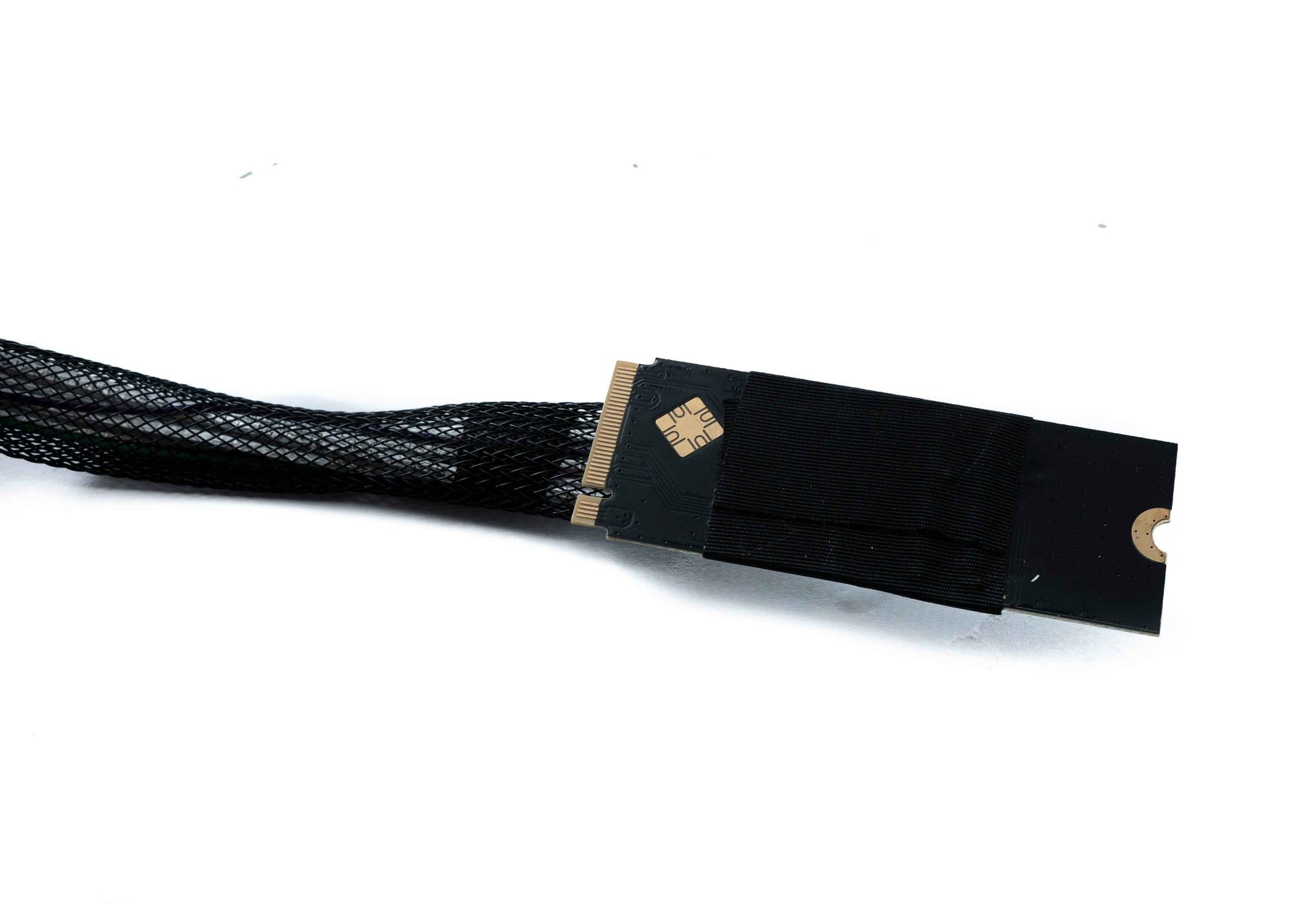 SYSTEM-S M.2 (M-Key) zu U.2 SFF-8639 NVMe Adapter-Kabel – 50 cm – mit SATA-Stromanschluss