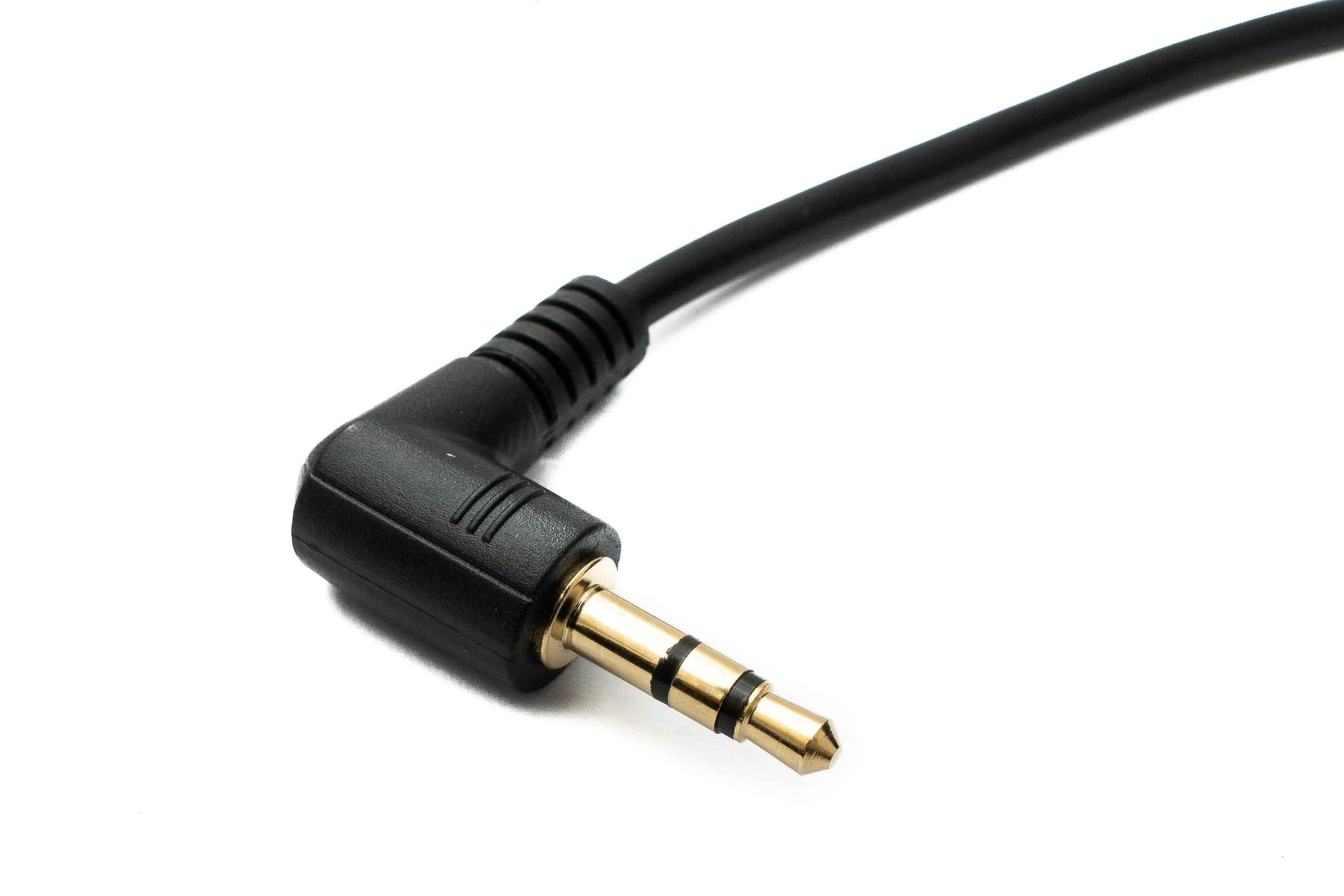 SYSTEM-S Audio Klinke Kabel 20 cm 3,5 mm 4 polig Stecker zu 3 polig Stecker Left Right Angled Winkel AUX Adapter
