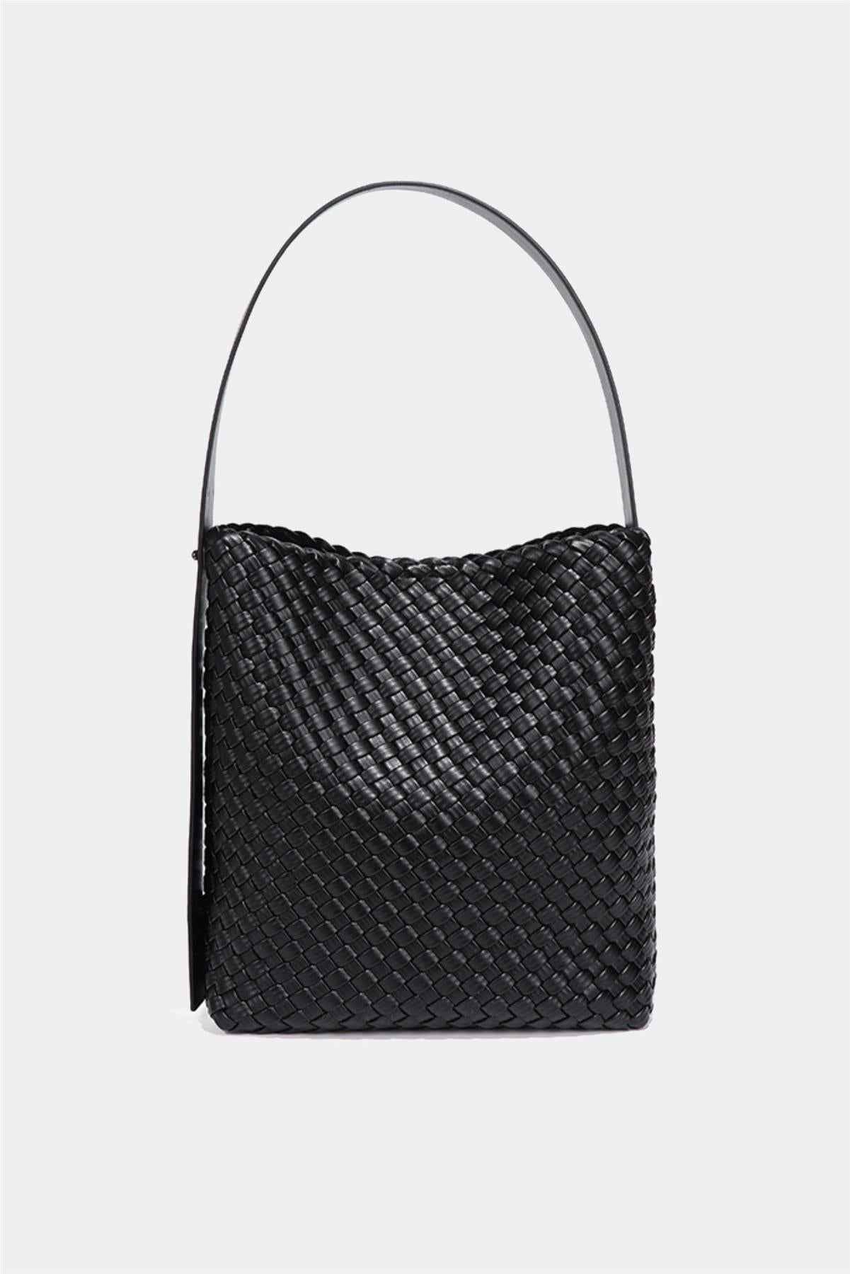 Braided Shoulder Handbag In Black