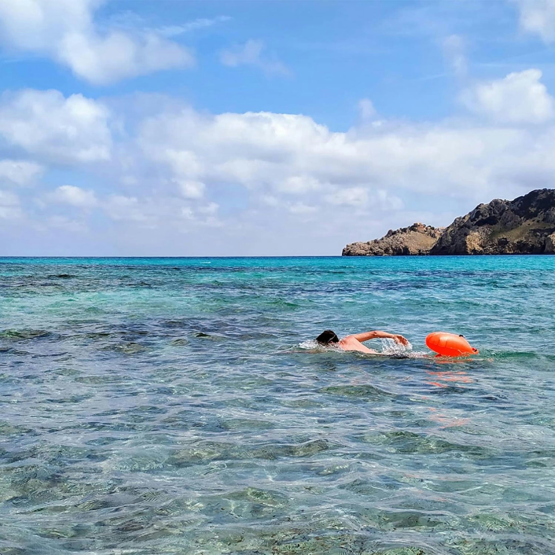 LimitlessXme Schwimmboje & Trockensack — 28l Orange. Sicherheit beim Schwimmen, Open Water und Triathlon. Swimming Buoy, Swim Bubble, Schwimm Boj aufblasbar Hauptansicht