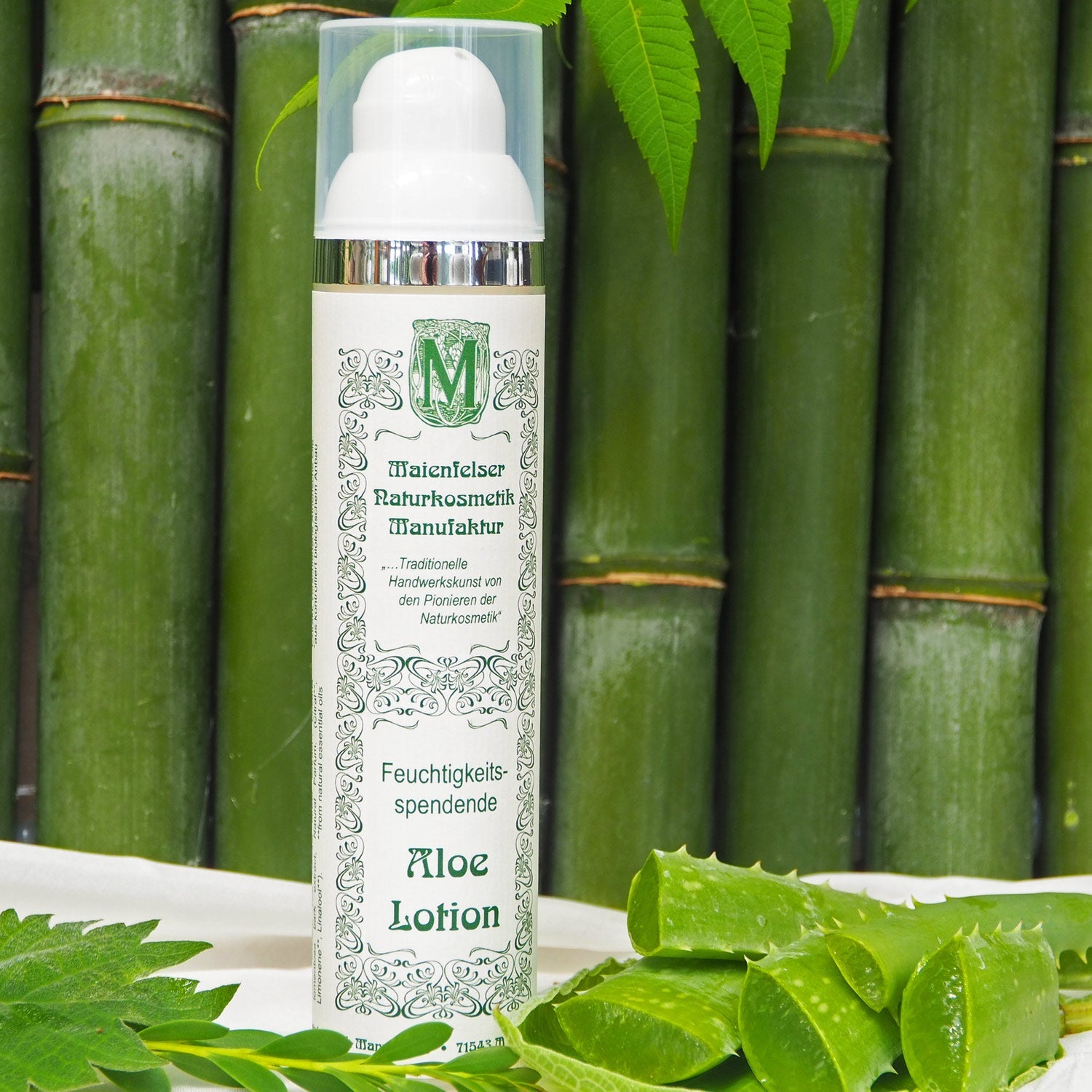 Aloe Lotion, feuchtigkeitsspendend, 250 ml Flasche in grüner Verpackung