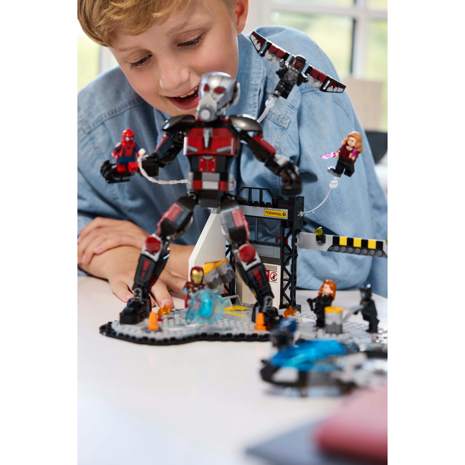 LEGO® Marvel Amerika Kapitány: Polgárháború csatajelenet 76314 (76314)-0