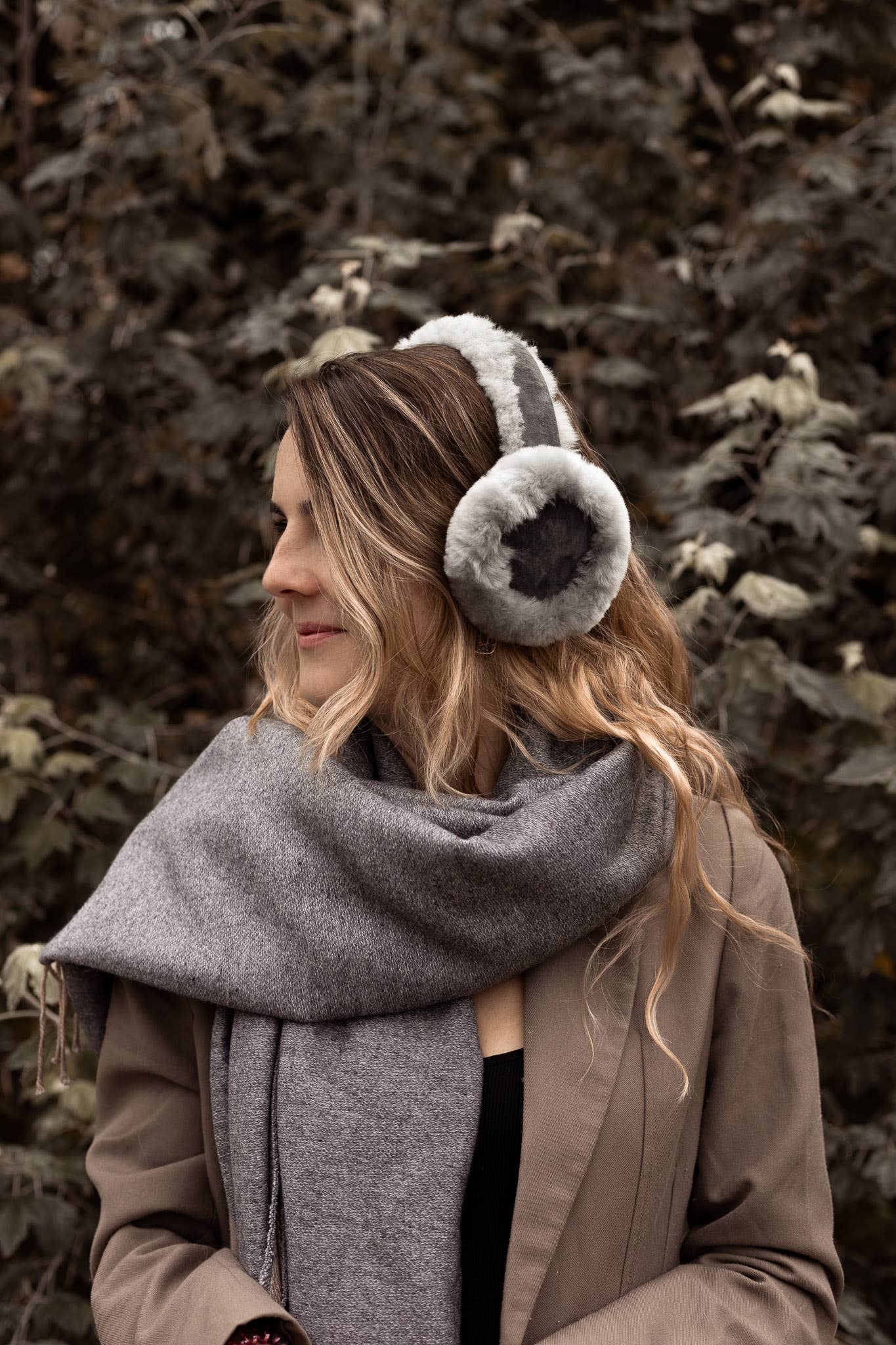 Van Buren Lammfell Ohrenschützer in Braun, Innenansicht mit weichem Futter