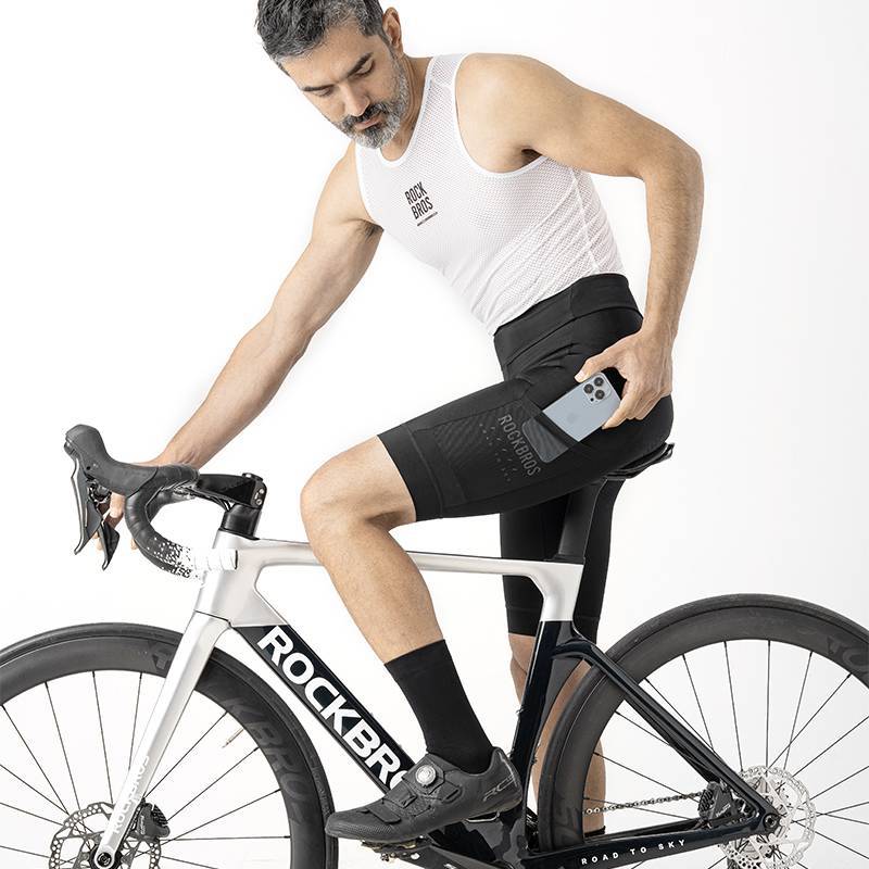 ROAD TO SKY Herren Fahrradhose Zeus, atmungsaktive Radlerhose, 4D Sitzpolster, sportlich