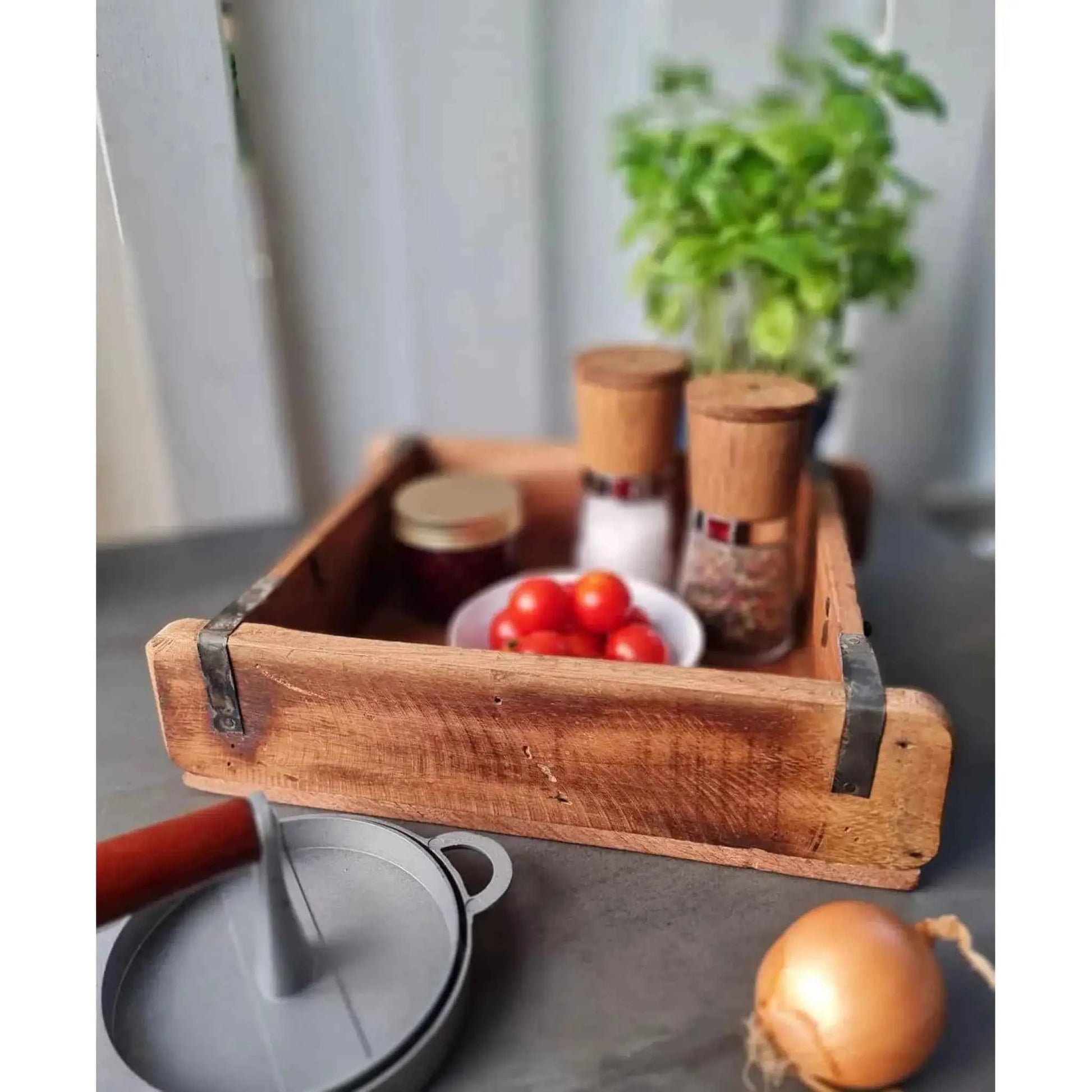 Tablett Ziegelform Kiste Holzkasten recyceltes Holz Landhaus Kasten 31x25 cm