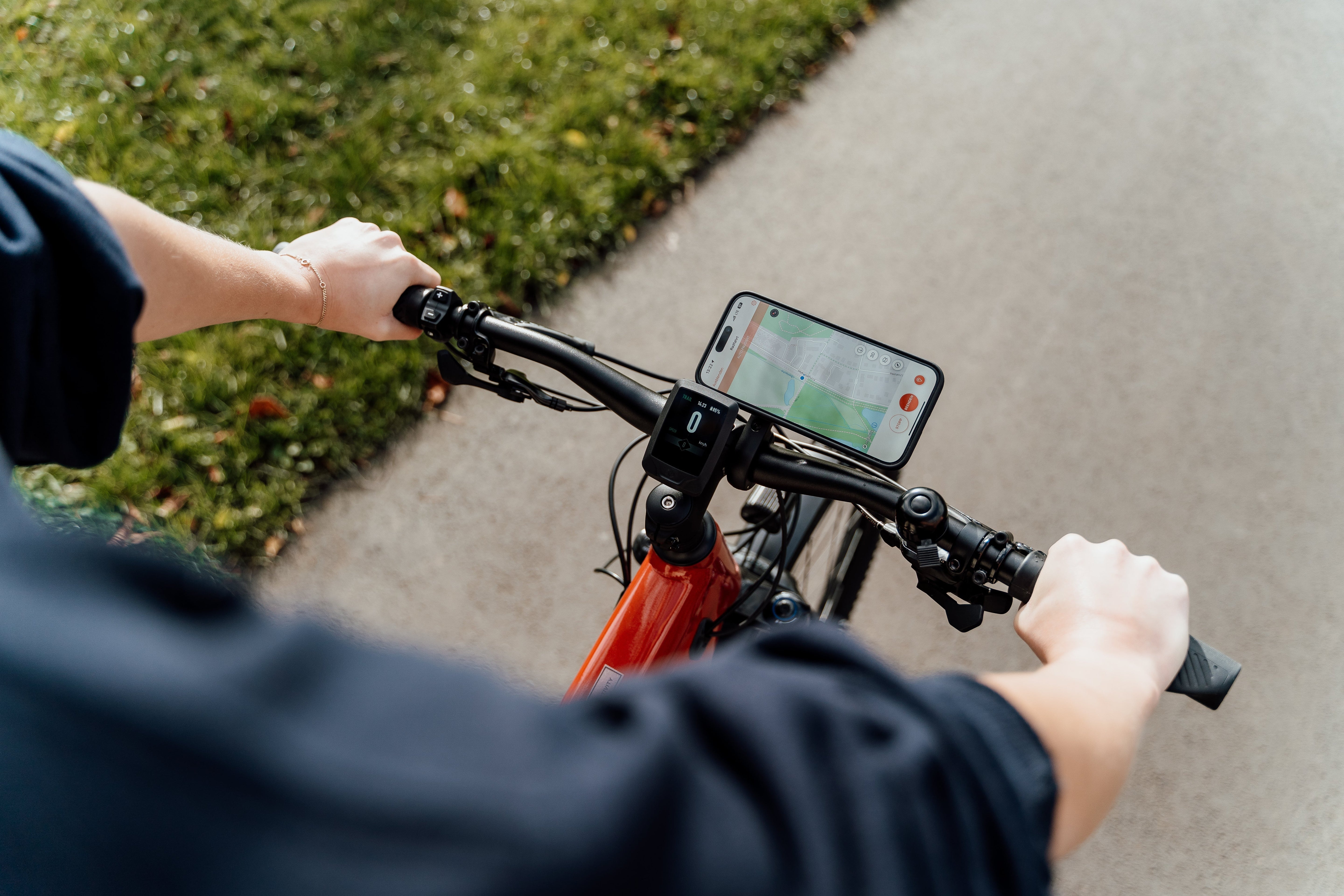 FESCHD Universal Bundle, alle Teile im Set in Schwarz angeordnet